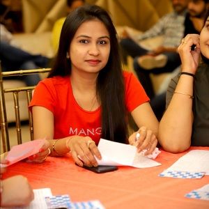 Meet your Posher, Aarti